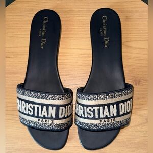 AUTHENTIC: Christian Dior Dway Slides